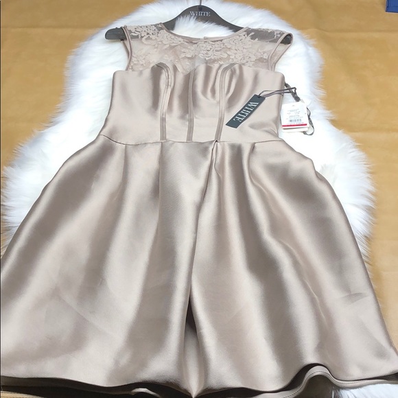 VERA WANG dress - Picture 2 of 4